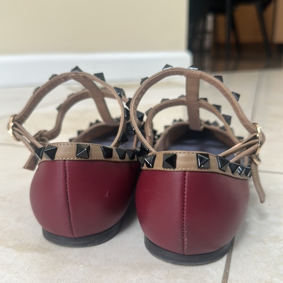 Valentino Garavani Shoes Valentino Patent Rockstud Caged Ballet Flat - Picture 5 of 11